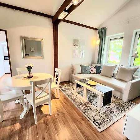 Cozy Apartament Country 6Persons Close To Airport Krakau Exterior foto