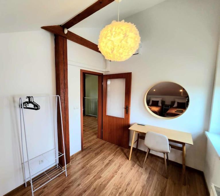 Apartment Cozy Country 6persons Close To Airport *