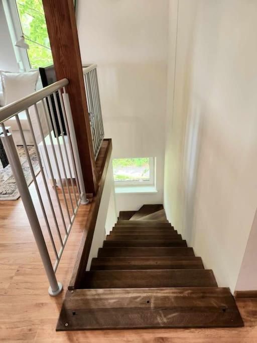 Cozy Country 6persons Close To Airport Apartment